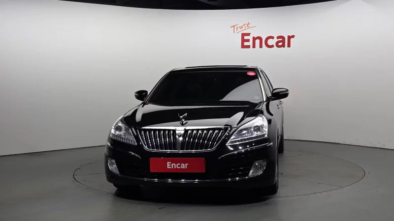 Hyundai Equus