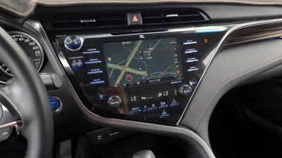 Toyota CAMRY