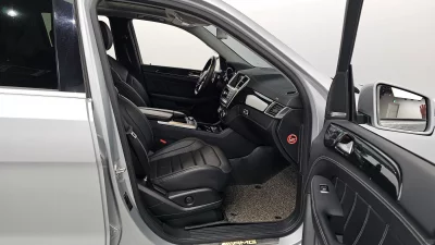 Mercedes-Benz M-class