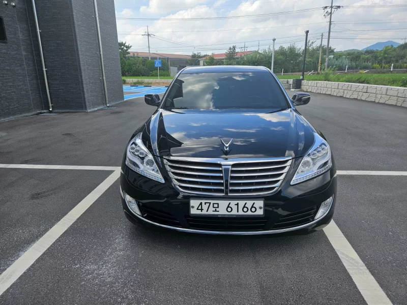Hyundai Equus