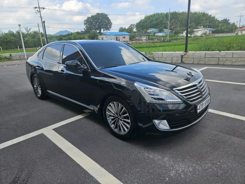 Hyundai Equus