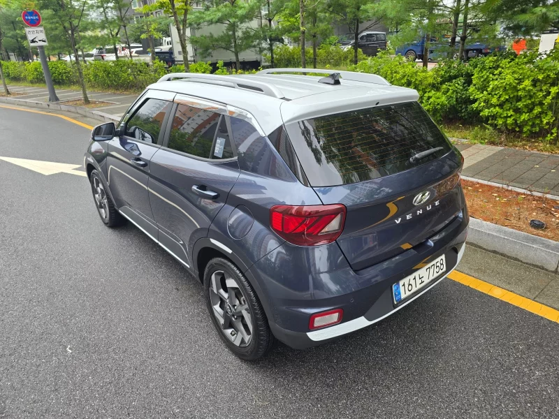 Hyundai Venue