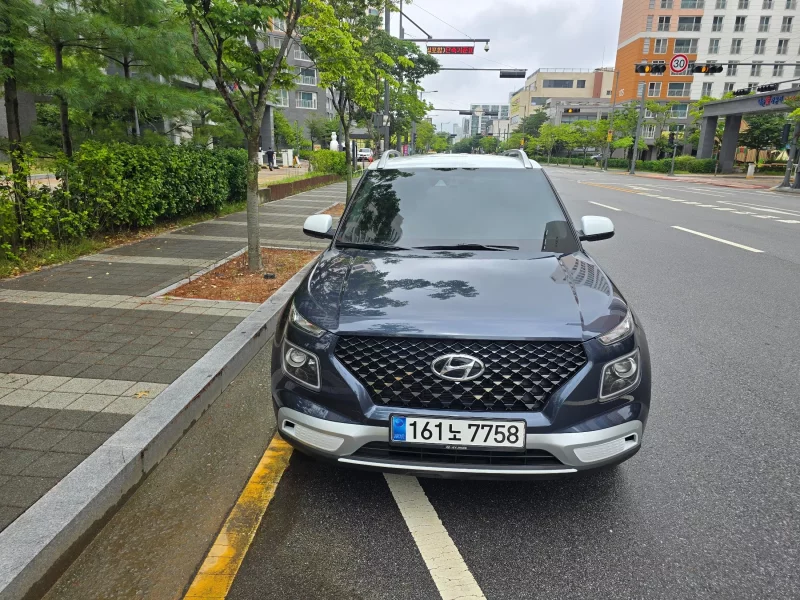 Hyundai Venue