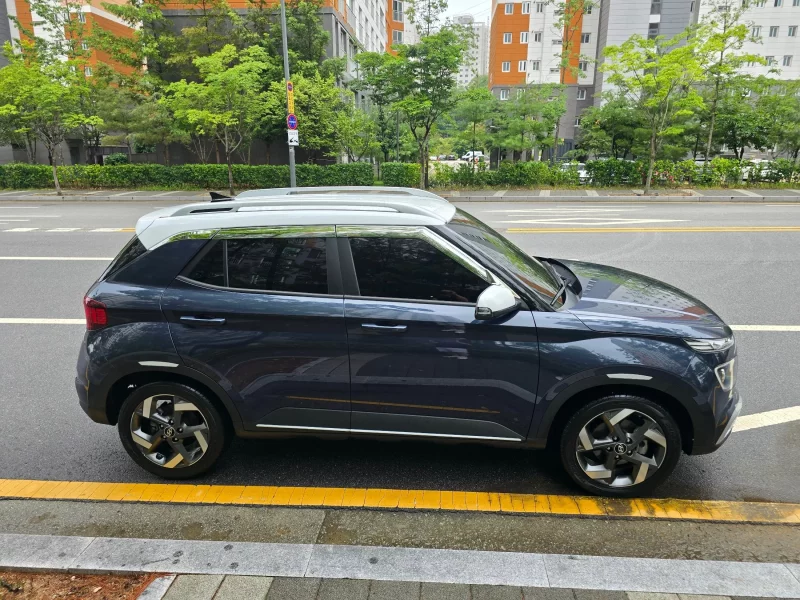 Hyundai Venue