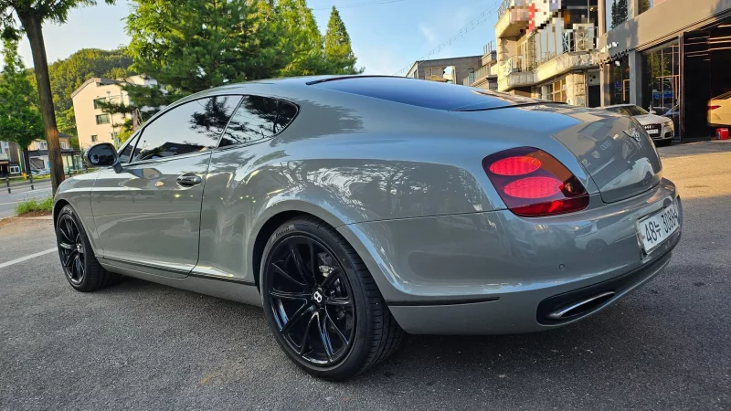 Bentley Continental GT