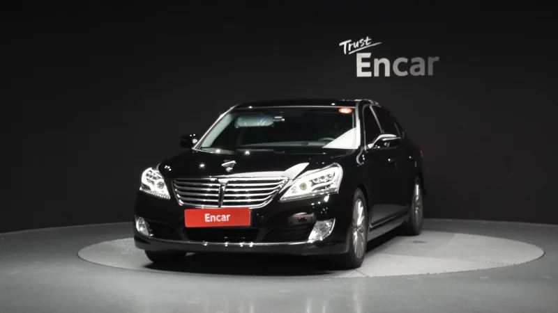Hyundai Equus