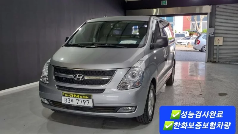 Hyundai Starex