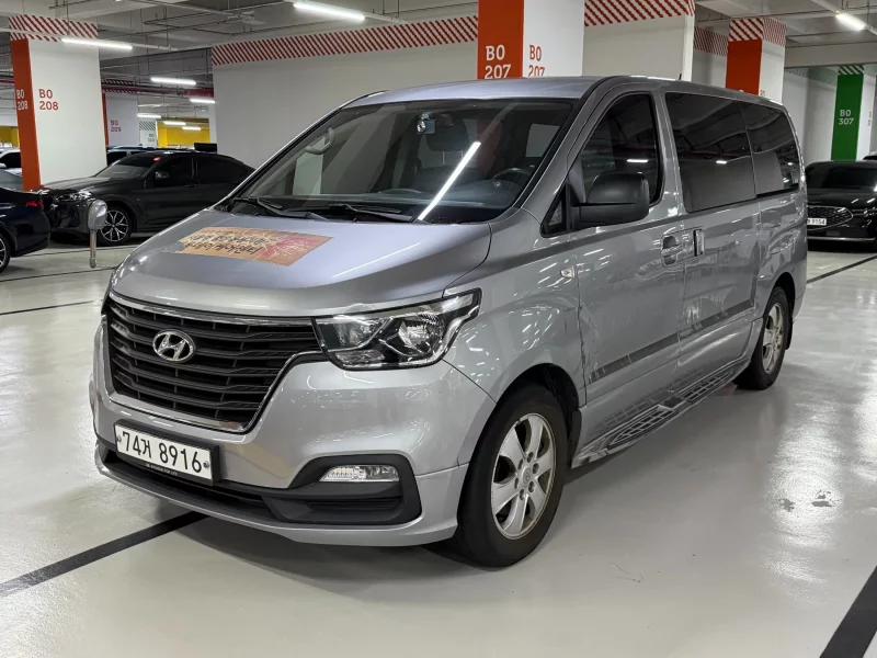 Hyundai Starex