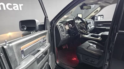 Dodge Ram Pick Up