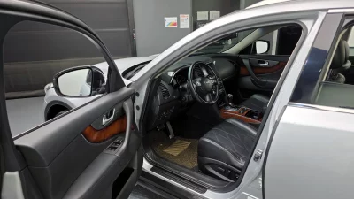 Infiniti FX
