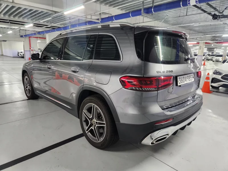 Mercedes-Benz GLB-Class