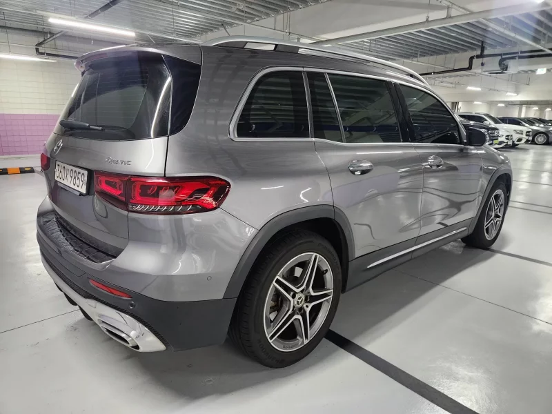 Mercedes-Benz GLB-Class