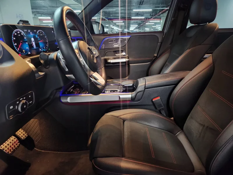 Mercedes-Benz GLB-Class