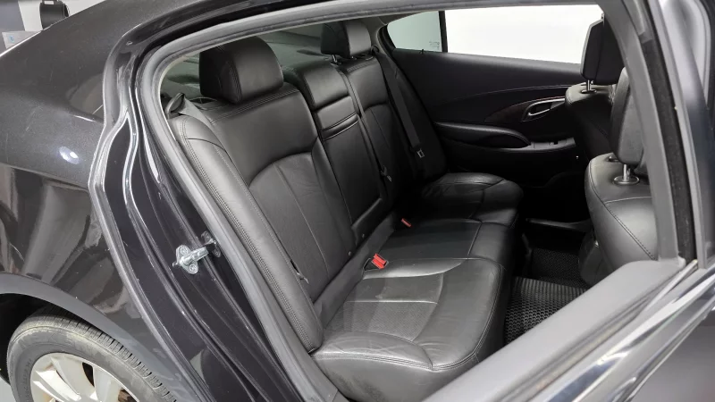 Daewoo Alpheon