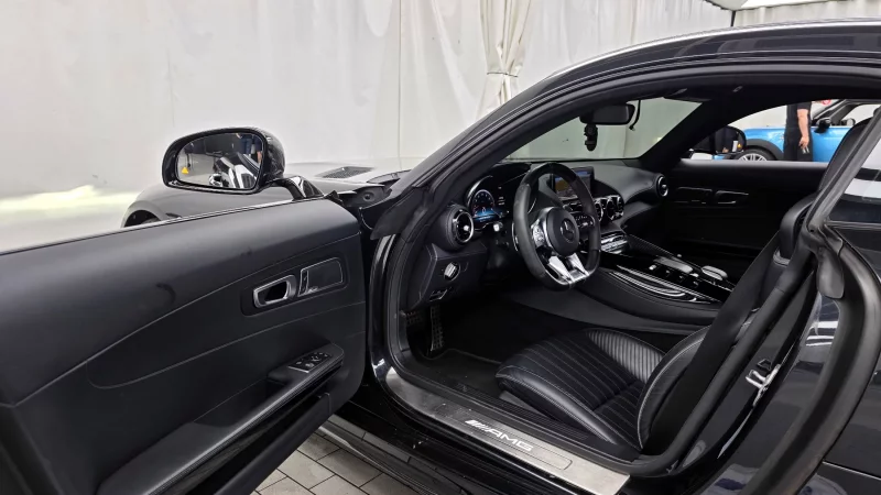 Mercedes-Benz AMG GT