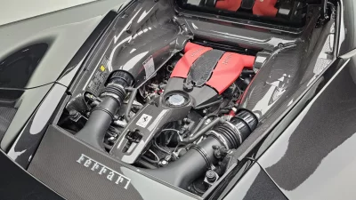 Ferrari F8