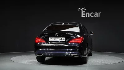 Mercedes-Benz CLA-Class
