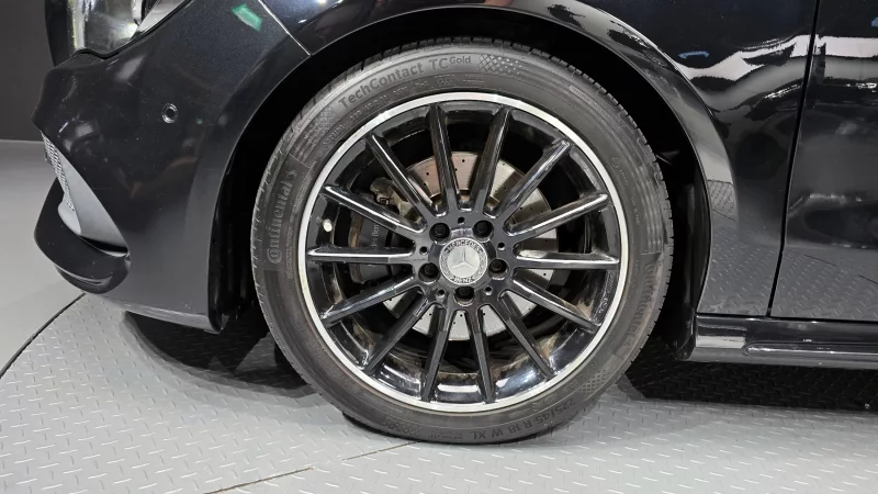 Mercedes-Benz CLA-Class