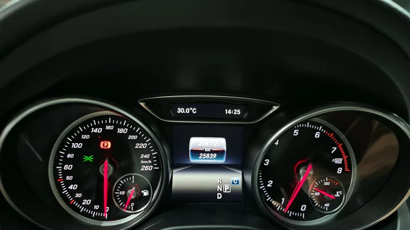 Mercedes-Benz CLA-Class