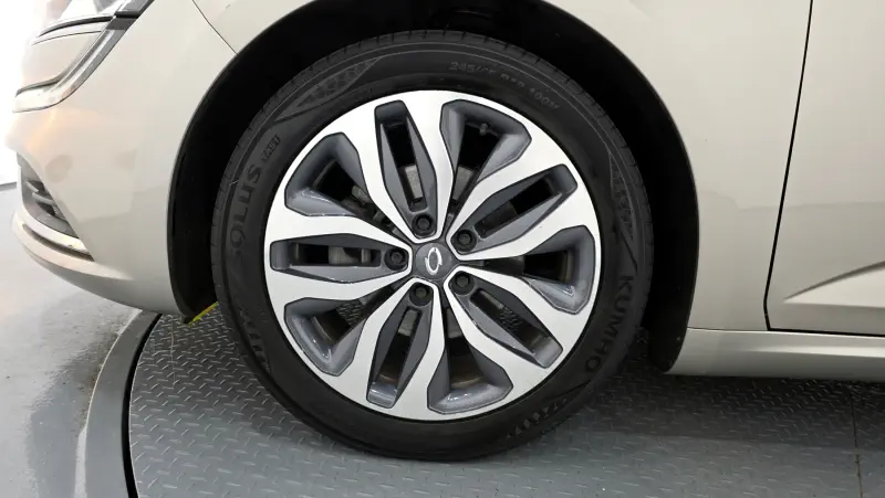 Renault Samsung SM6