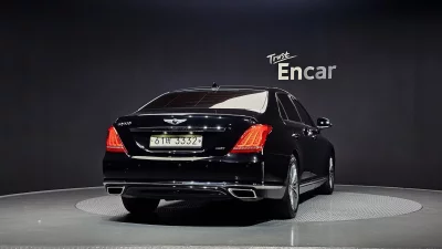 Genesis EQ900