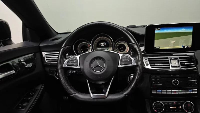 Mercedes-Benz CLS-Class