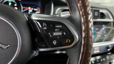 Jaguar I-PACE
