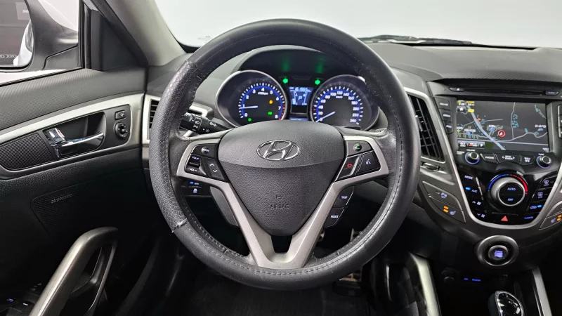 Hyundai Veloster