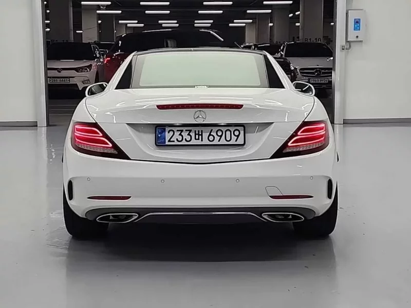 Mercedes-Benz SLC-Class