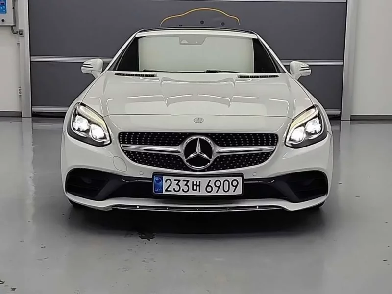 Mercedes-Benz SLC-Class