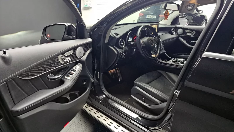 Mercedes-Benz GLC-Class