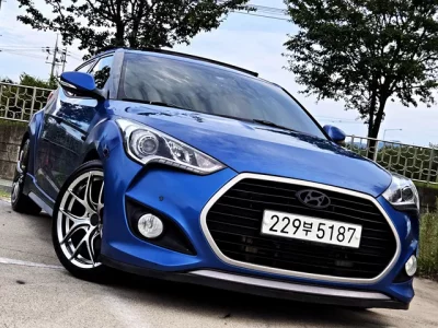 Hyundai Veloster