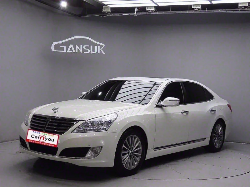 Hyundai Equus