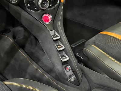 Mclaren 720S