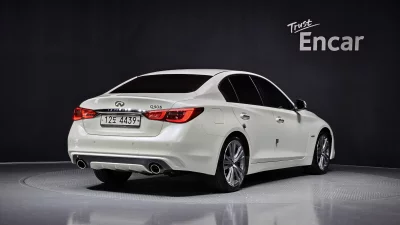 Infiniti Q50
