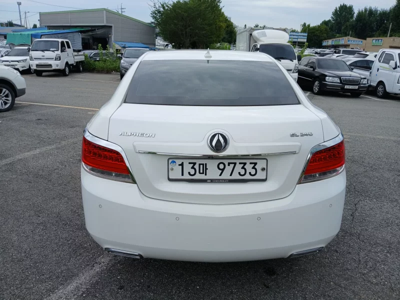 Daewoo Alpheon