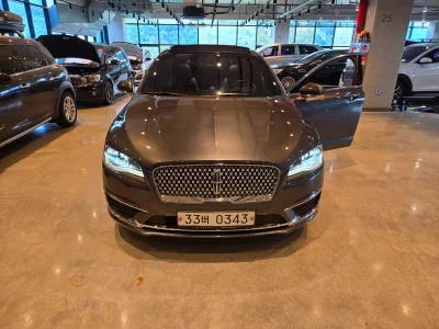 Lincoln MKZ