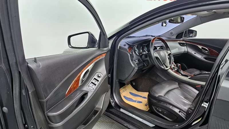 Daewoo Alpheon