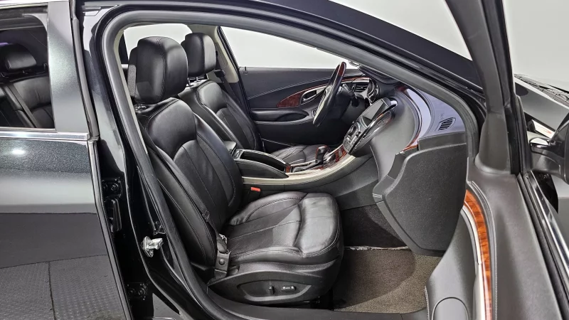 Daewoo Alpheon