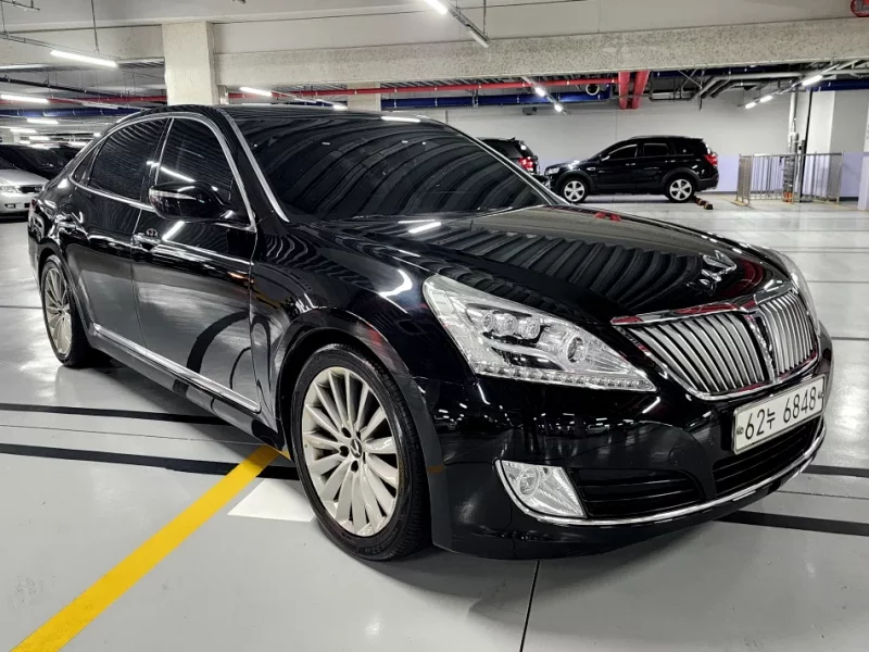Hyundai Equus