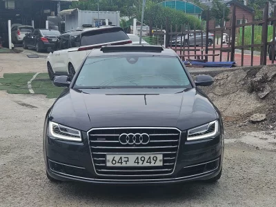 Audi A8