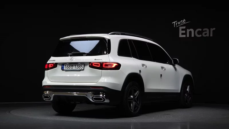 Mercedes-Benz GLB-Class