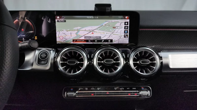 Mercedes-Benz GLB-Class