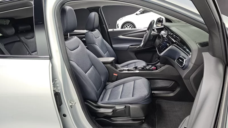 Daewoo 볼트 EUV