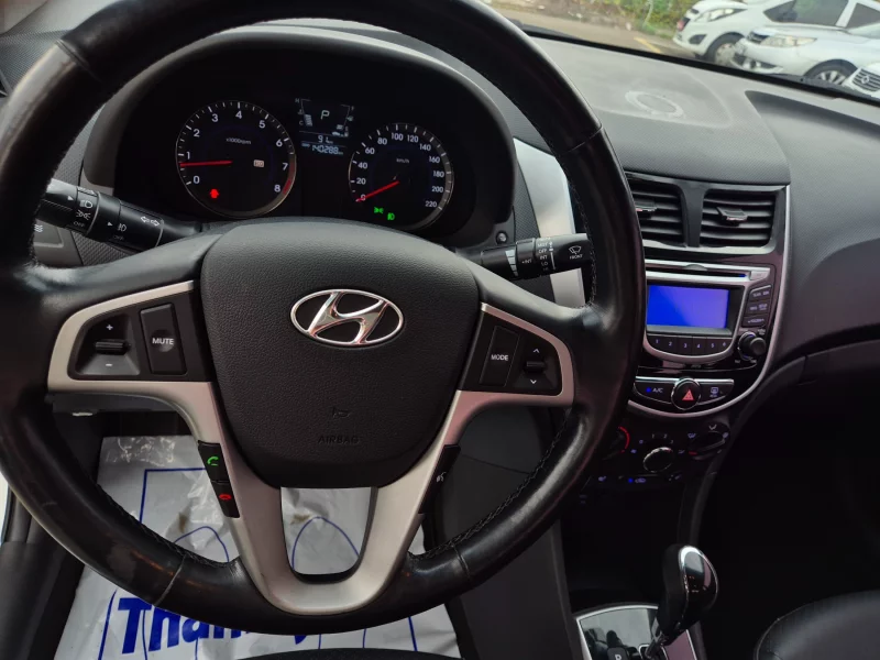 Hyundai Accent