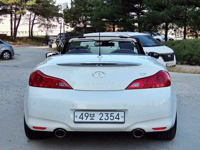 Infiniti G