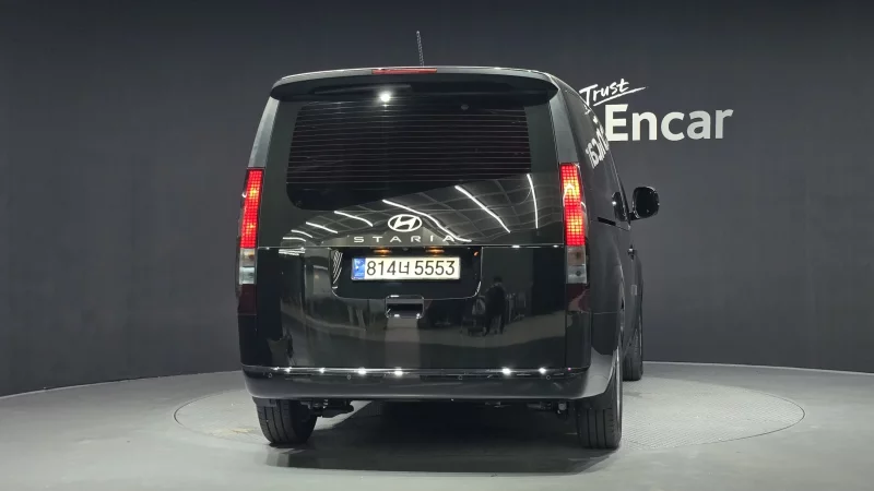 Hyundai Staria