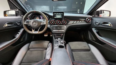 Mercedes-Benz GLA-Class