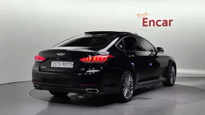 Hyundai Genesis