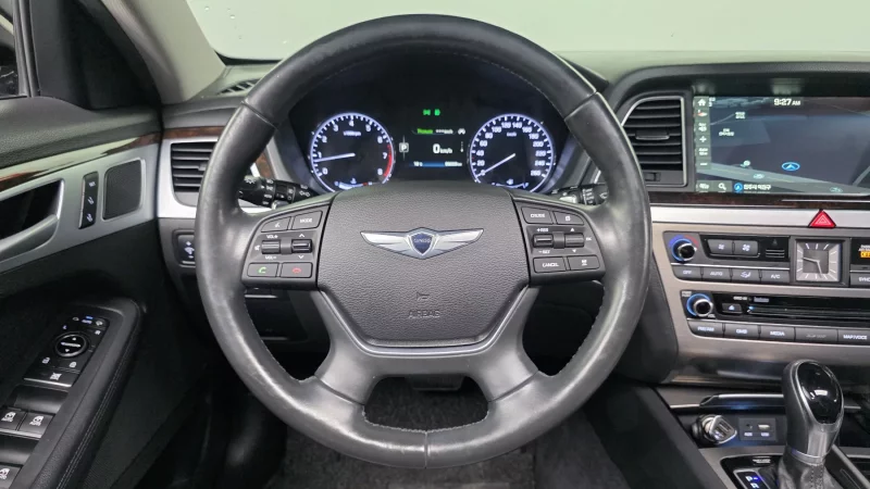 Hyundai Genesis